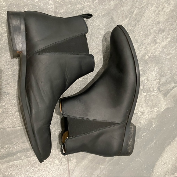 Nisolo Women’s Chelsea boots - Picture 5 of 6